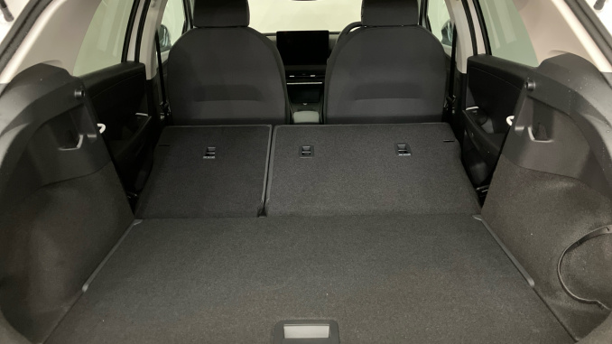 Volkswagen ID.Polo 155kW Life Launch Edition 52kWh 5dr Auto Electric Hatchback - Image 44